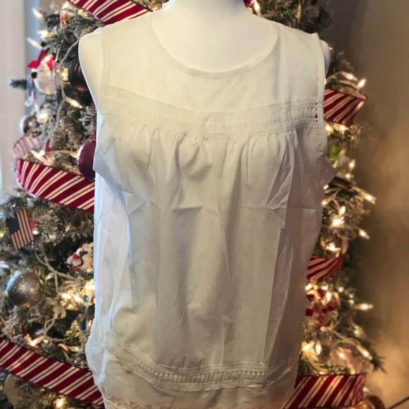 Amazon Tops - White lace bohemian tank top